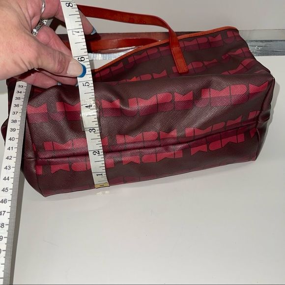 Marc by Marc Jacobs Red MBMJ Logo w/ Leather Trim Tote Bag - Picture 2 of 10